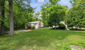 210 Keach Pond Dr, Glocester, RI 02814