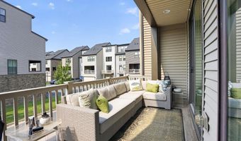 43479 CHARITABLE St, Ashburn, VA 20148