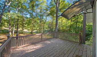 1528 Oakleaf Dr, Auburn, GA 30011