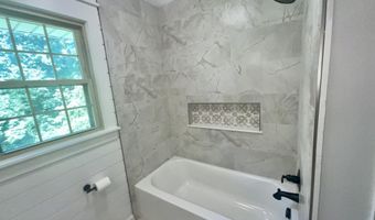 143 LAKE Dr, Amherst, VA 24521