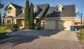 12568 N Hawthorne Rd, Chubbuck, ID 83202