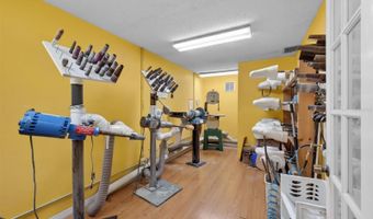 7 W MAIN St 12-14, Apopka, FL 32703