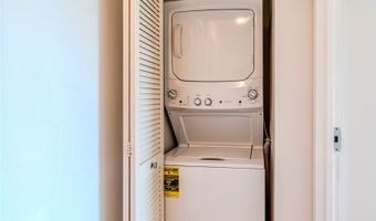 3009 Ala Makahala Pl 1505, Honolulu, HI 96818