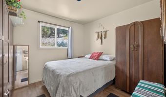 10220 Skunk Creek Rd, Cascade, ID 83611