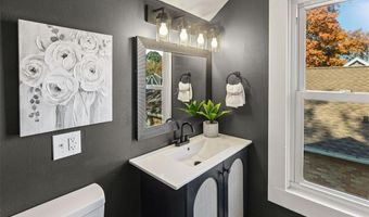 223 Michigan Ave, Alton, IL 62002