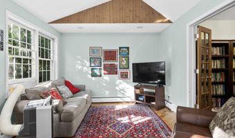 38 Milner Ave, Albany, NY 12203