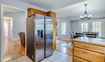 811 Rushwood Ct, Augusta, KS 67010