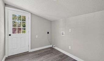 422 London St, Alma, AR 72921