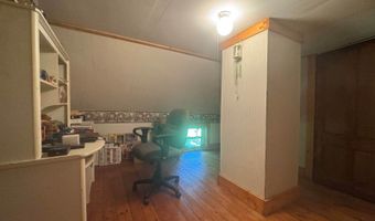 121 Main Rd, Abbot, ME 04406