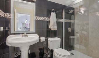 1511 W Pheasant Trail Ln 2, Arlington Heights, IL 60004