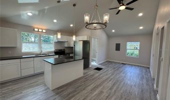 513 ORANGE St, Auburndale, FL 33823