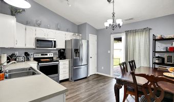 8426 Fort Sumter Dr, Indianapolis, IN 46227