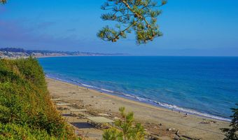 840 Seacliff Dr, Aptos, CA 95003