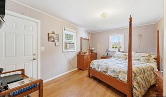 181 Phelps Ave, Bergenfield, NJ 07621