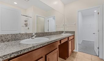 5149 WHITE CHICORY Dr, Apollo Beach, FL 33572