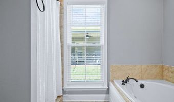 1666 ARLINGTON PARK Cir, Albany, GA 31701