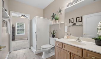 1299 W Lake St 102, Addison, IL 60101