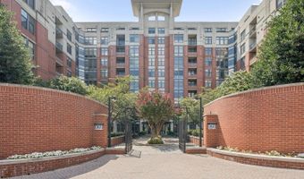 1021 N GARFIELD St #316, Arlington, VA 22201
