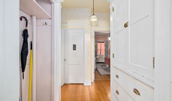 720 E 16TH St, Cheyenne, WY 82001