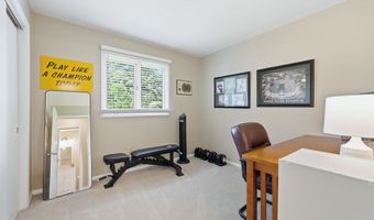 500 Greenbriar Blvd, Auburn, IN 46706