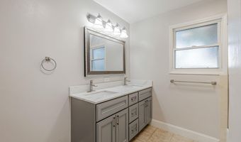 1112 W 6th St, Antioch, CA 94509