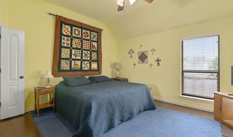 213 Billo Ct, Weatherford, TX 76087