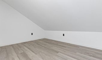 823 Washington St N, Auburn, ME 04210