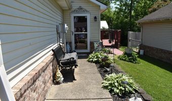 7625 Orchard Village Dr, Indianapolis, IN 46217