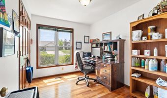 2014 Jonathan St, Kendallville, IN 46755