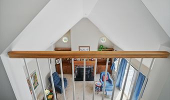 20 Eagle Point Rd, Bath, ME 04530