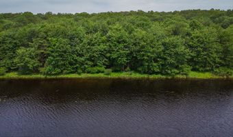 N Shore Drive, Albrightsville, PA 18210