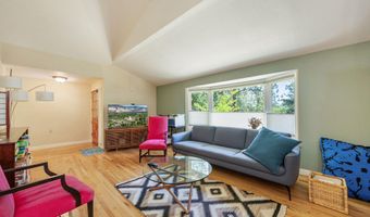 1037 Pinecrest Ter, Ashland, OR 97520