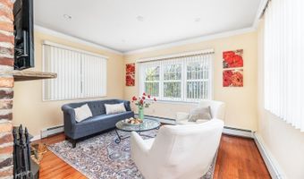 2 Canal St, Alloway, NJ 07422