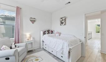 15447 Van Lodensteyn Way, San Diego, CA 92127