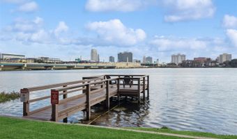320 LAKEVIEW St 108, Orlando, FL 32804