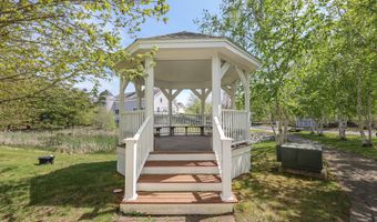 454 Post Rd, Wells, ME 04090