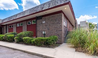 960 Ribaut Rd B, Beaufort, SC 29902