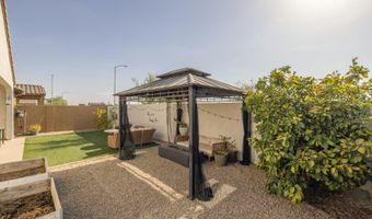 2468 S REAVIS FALLS Rd, Apache Junction, AZ 85119