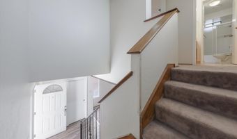 1233 Almondwood Dr, Antioch, CA 94509
