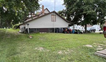 521 S 2nd St, Albia, IA 52531