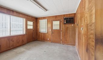 570 W Columbia Ave, Batesburg, SC 29006