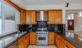981 S Dylan Way, Anaheim, CA 92808