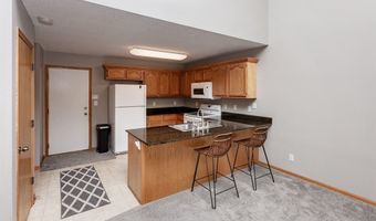2840 Ashland Ct, Altoona, IA 50009