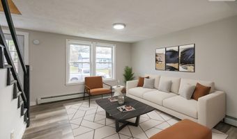 27 Flanders St, Auburn, ME 04210