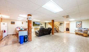 40 Upper Prairie Dog Rd, Banner, WY 82832