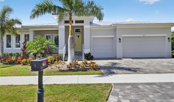 614 PINCKNEY Dr, Apollo Beach, FL 33572
