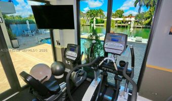 9660 W Bay Harbor Dr 5A, Bay Harbor Islands, FL 33154