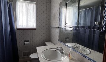 6336 Marina Dr, Algonac, MI 48001