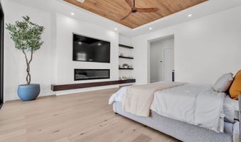 2690 Grassy Spring Pl, Las Vegas, NV 89135