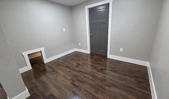 2516 White Oak Dr, Ames, IA 50014